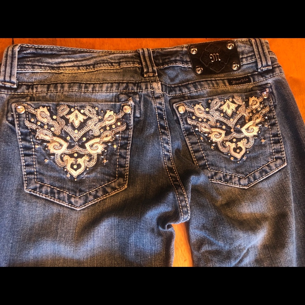 Miss Me 29 straight leg jeans